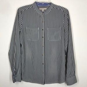 Banana Republic black and white stripe shirt size small